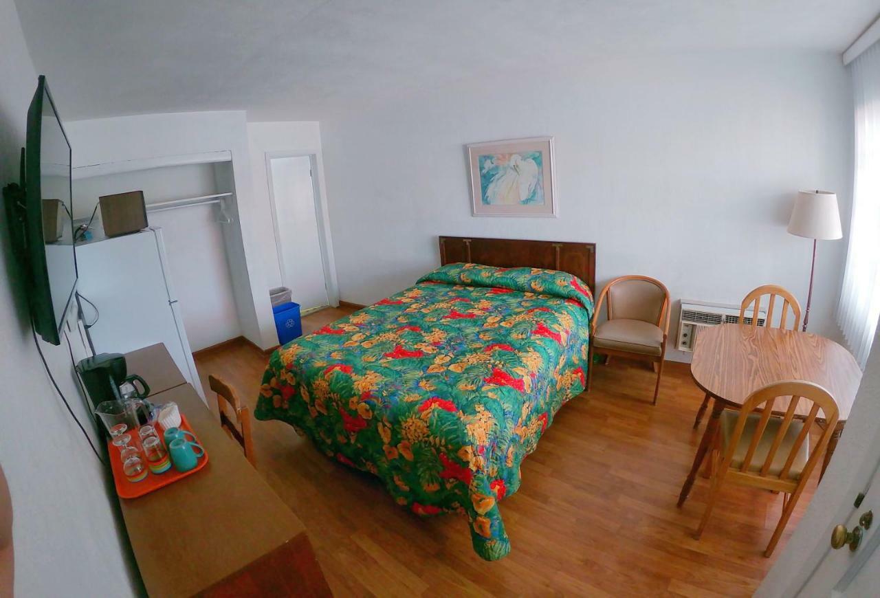 Sea Chest Motel Dot Com Вайлдвуд-Крест Екстер'єр фото